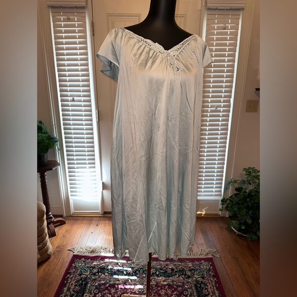 Vintage gown and robe set L - Picture 2 of 4